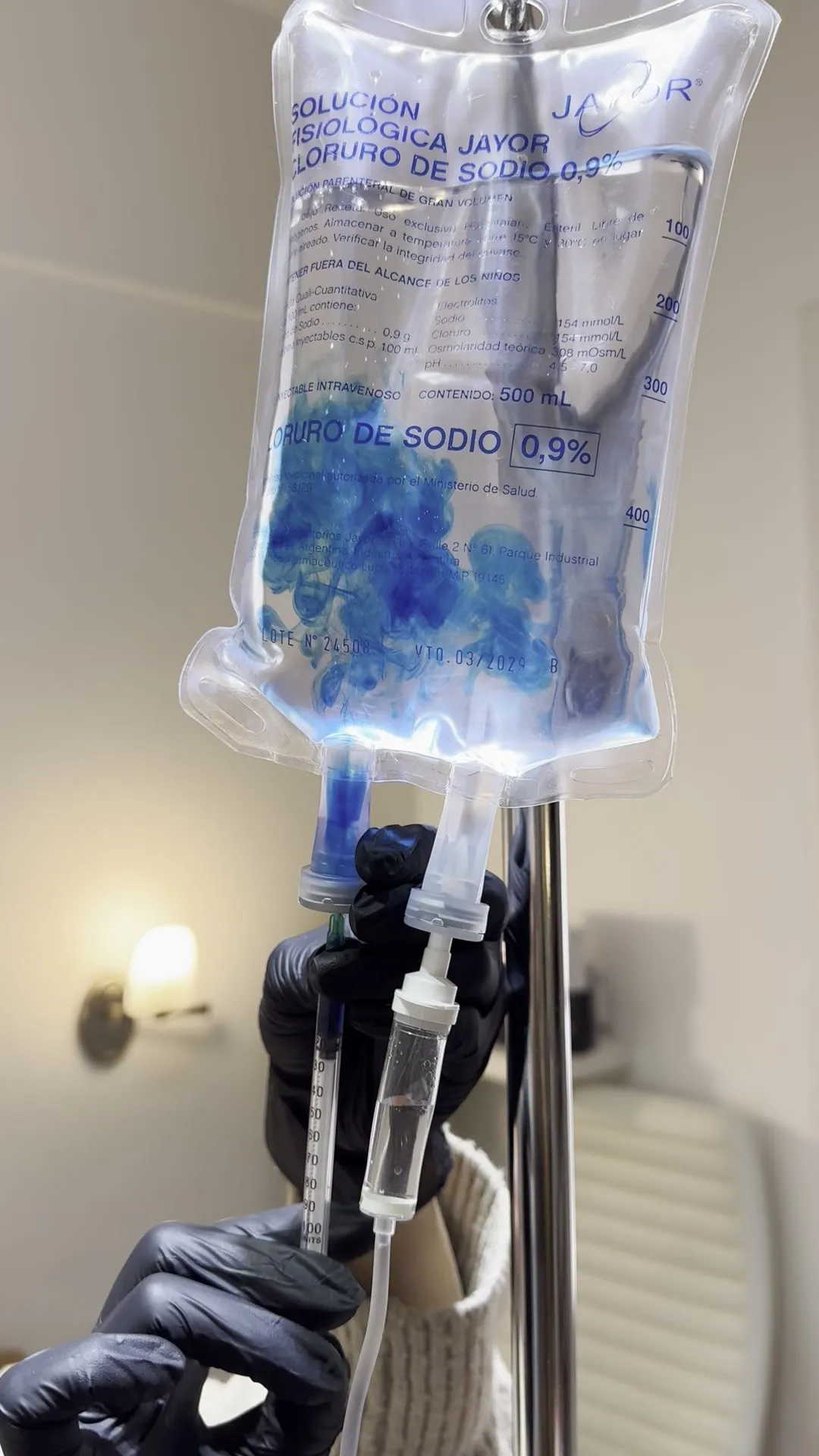 Suero con azul de metileno en Vitafy