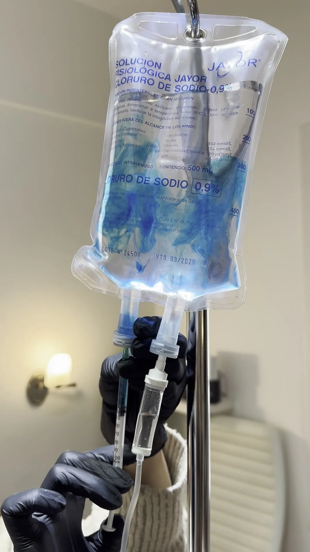 Suero con azul de metileno en Vitafy